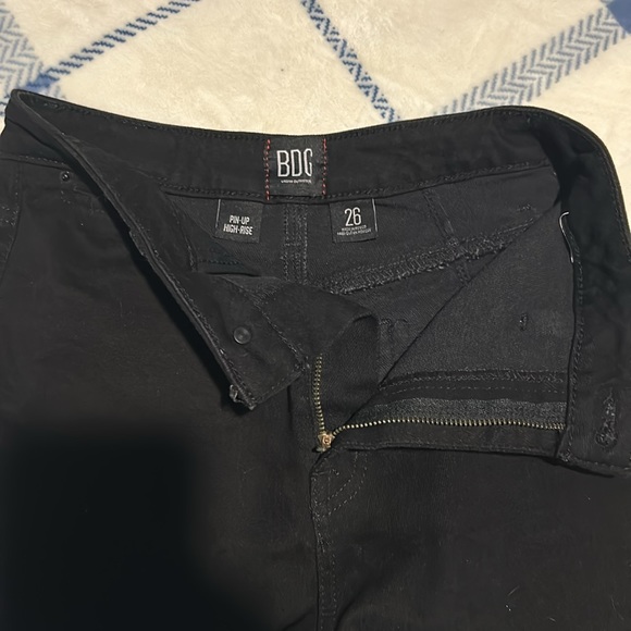 BDG Jean shorts size 26 pin-up high-rise - Picture 4 of 7